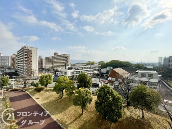 向島ニュータウン第三街区C棟　中古マンション