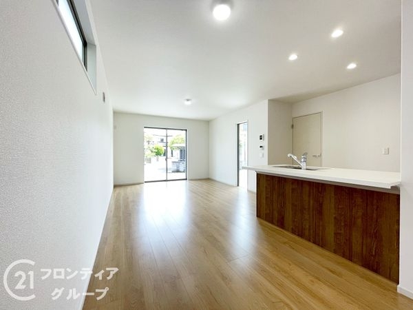 京田辺市興戸南落延　新築一戸建て　1期　1号地
