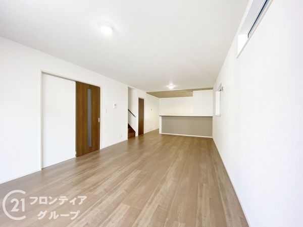 京都市伏見区羽束師鴨川町　新築一戸建て　第3　1号棟