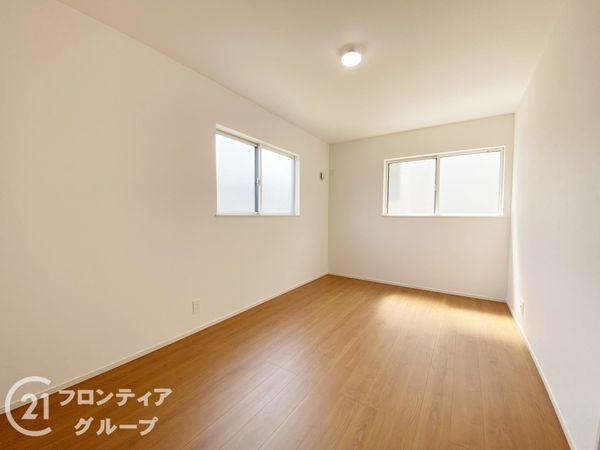 京都市伏見区羽束師鴨川町　新築一戸建て　第3　2号棟