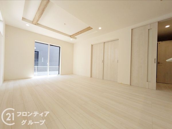 大津市雄琴５丁目　新築一戸建て　2期　１３号棟