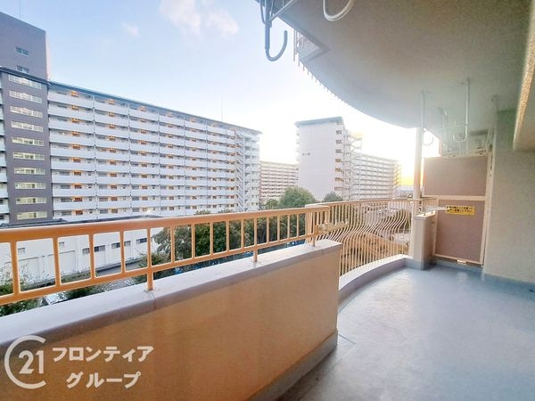 向島ニュータウン第３街区Ｇ棟　中古マンション