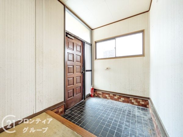 大津市弥生町の中古一戸建て
