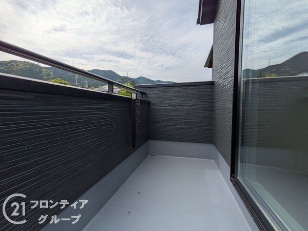 大津市坂本８丁目　新築一戸建て　２号棟