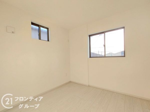 城陽市寺田深谷　新築一戸建て　３期　全１区画