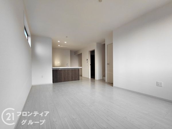 城陽市寺田深谷　新築一戸建て　３期　全１区画