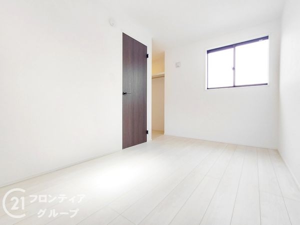 京都市山科区上花山桜谷　新築一戸建て　全１区画