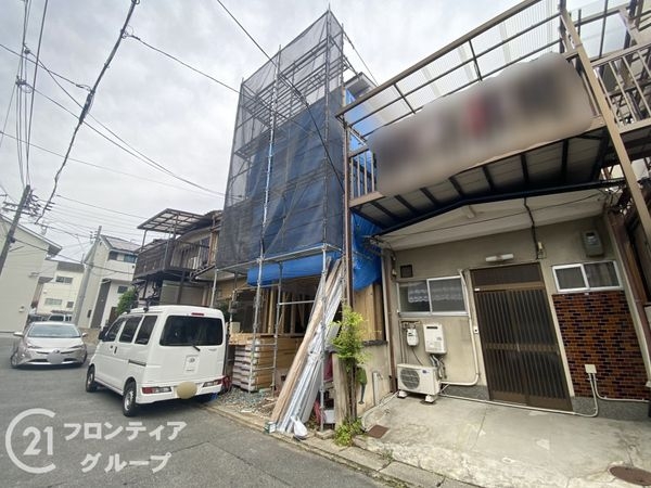 京都市山科区西野山欠ノ上町　新築一戸建て