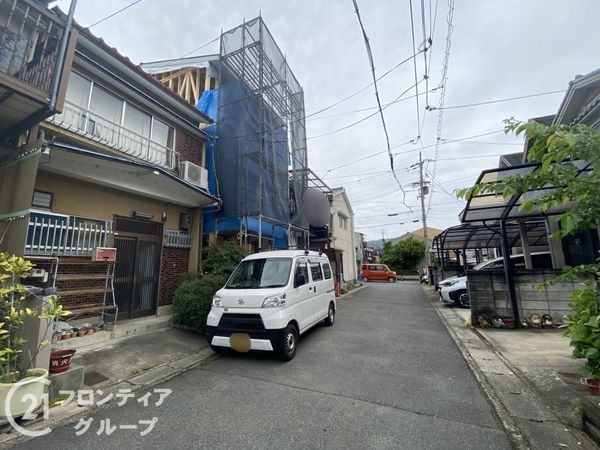 京都市山科区西野山欠ノ上町　新築一戸建て