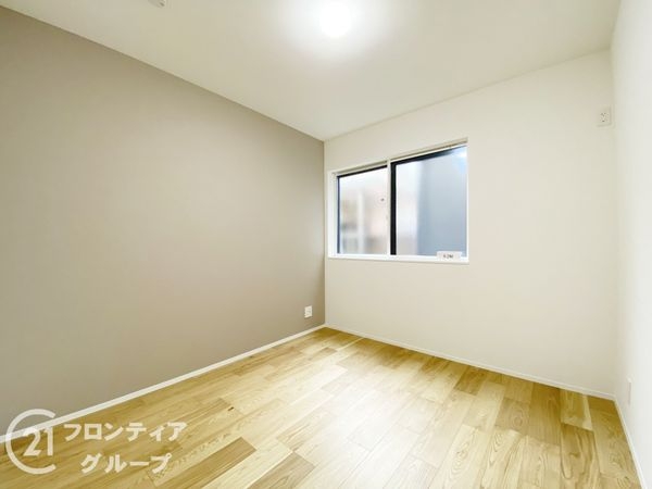 宇治市小倉町西浦　新築一戸建て