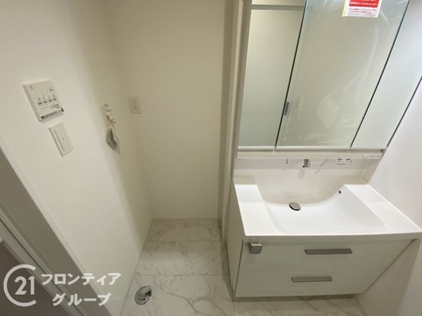 宇治市小倉町西浦　新築一戸建て
