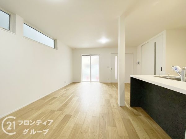 宇治市小倉町西浦　新築一戸建て