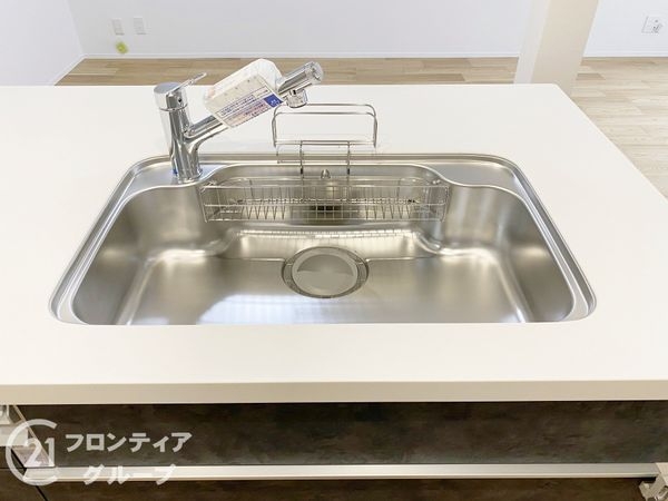 宇治市小倉町西浦　新築一戸建て