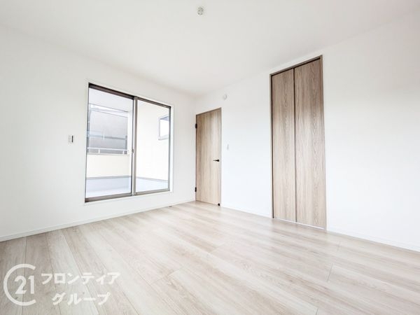 大津市雄琴５丁目　新築一戸建て　３号棟
