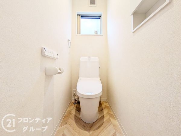 大津市雄琴５丁目　新築一戸建て　３号棟