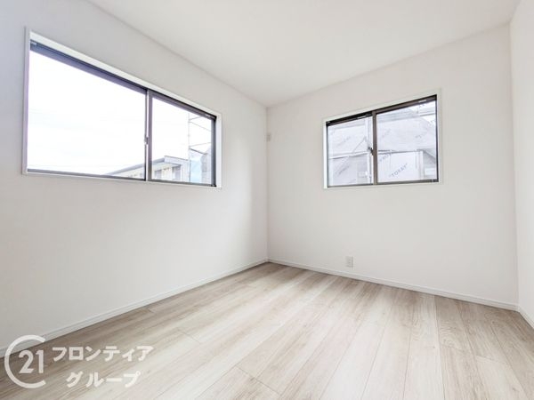 大津市雄琴５丁目　新築一戸建て　３号棟