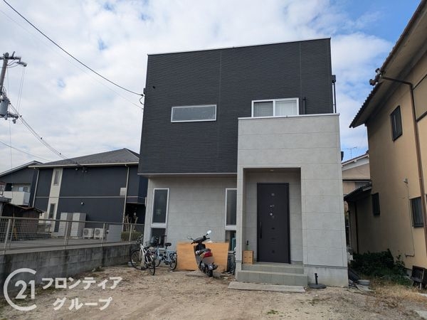 大津市下阪本４丁目の中古一戸建て