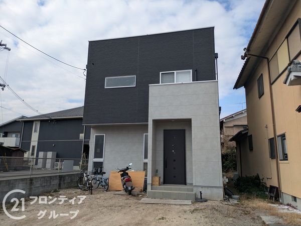 大津市下阪本４丁目の中古一戸建て