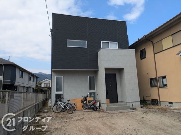 大津市下阪本４丁目の中古一戸建て