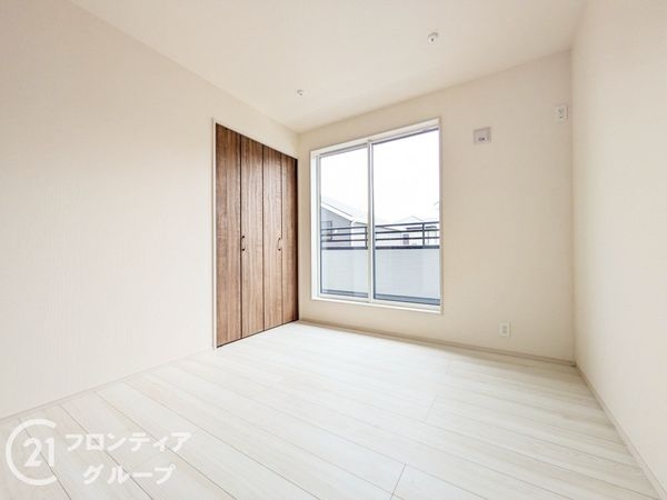 大津市雄琴５丁目　新築一戸建て　2期　１２号棟
