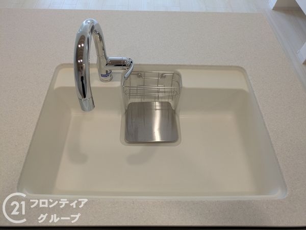 大津市雄琴５丁目　新築一戸建て　2期　１４号棟