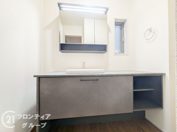 大津市堅田１丁目　新築一戸建て　３期　１号棟