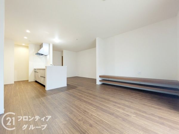 大津市堅田１丁目　新築一戸建て　３期　１号棟