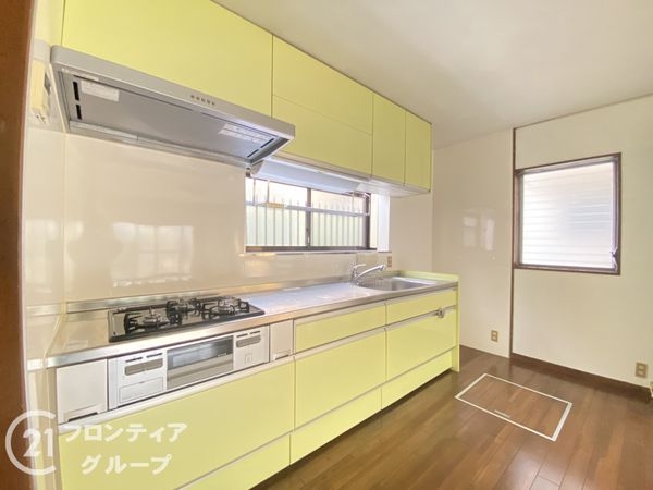 城陽市久世上大谷の中古一戸建て