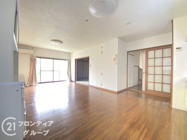 城陽市久世上大谷の中古一戸建て