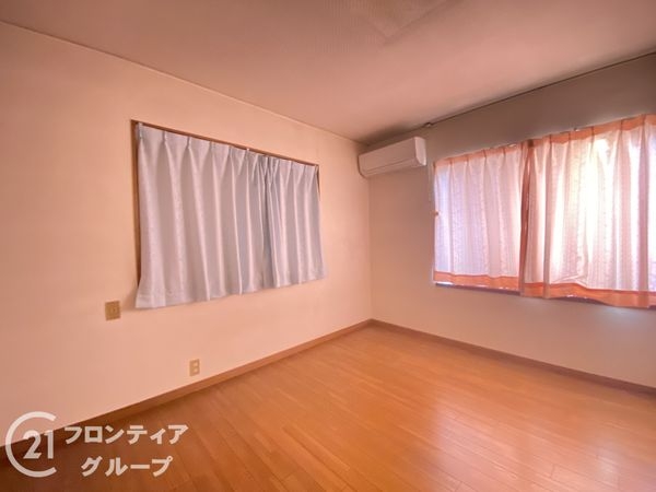 城陽市久世上大谷の中古一戸建て