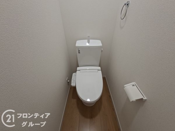 八幡市八幡園内　新築一戸建て　2期　1号棟