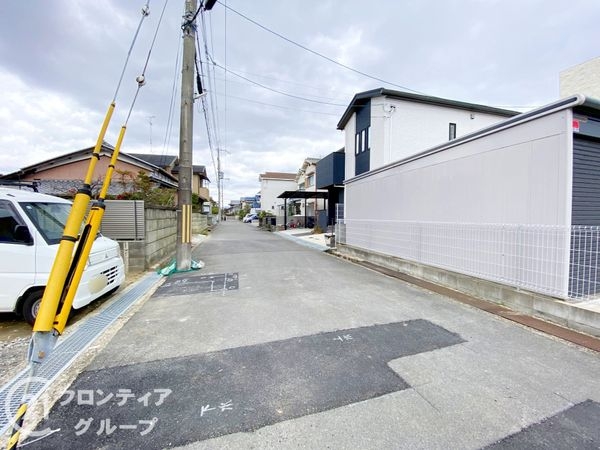八幡市八幡園内　新築一戸建て　2期　1号棟
