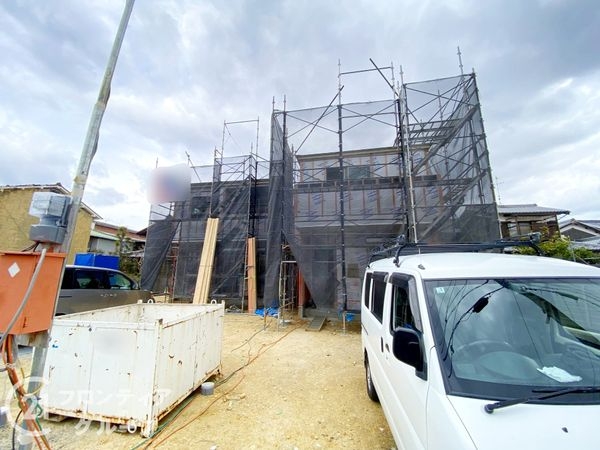八幡市八幡園内　新築一戸建て　2期　1号棟
