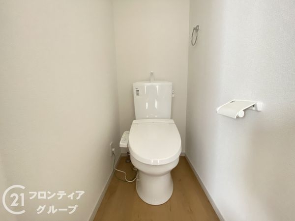 八幡市八幡園内　新築一戸建て　2期　2号棟