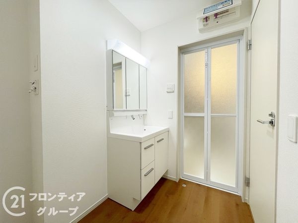 京都市伏見区羽束師古川町　新築一戸建て　1期　1号棟