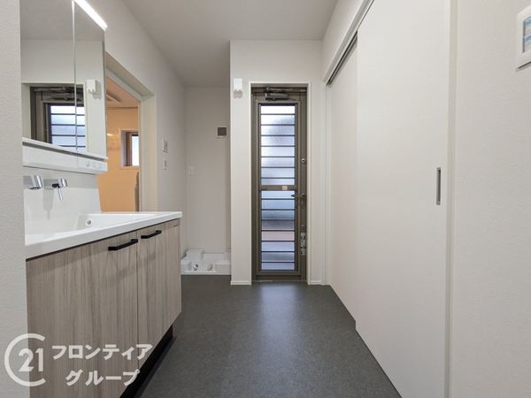 大津市月輪３丁目　新築一戸建て　４期　全２０区画　１２号棟