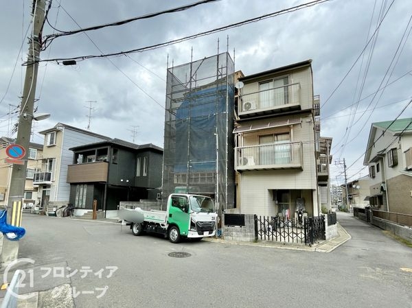 京都市南区久世中久町　新築一戸建て
