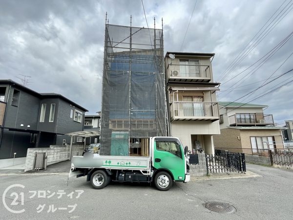 京都市南区久世中久町　新築一戸建て