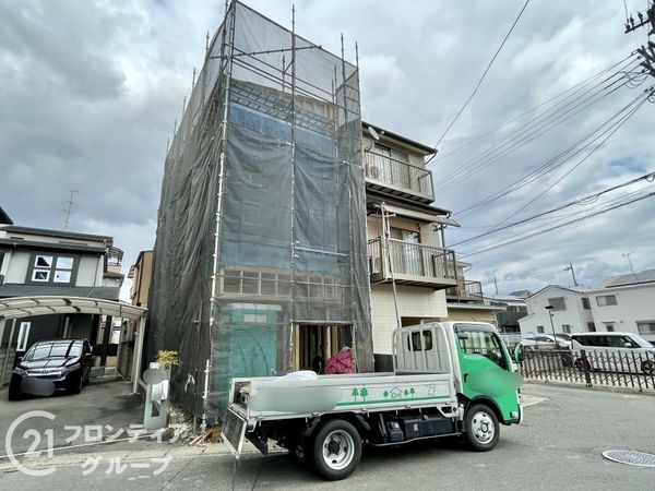 京都市南区久世中久町　新築一戸建て