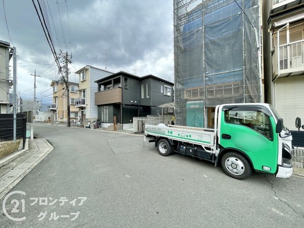 京都市南区久世中久町　新築一戸建て