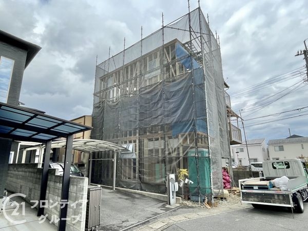 京都市南区久世中久町　新築一戸建て