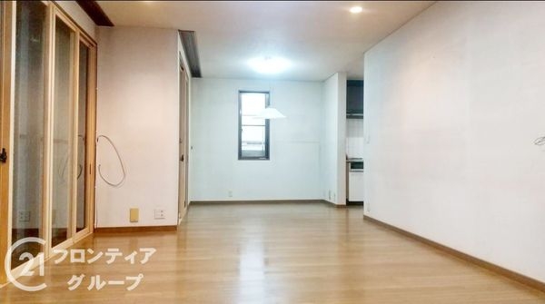 京田辺市花住坂３丁目　中古一戸建て