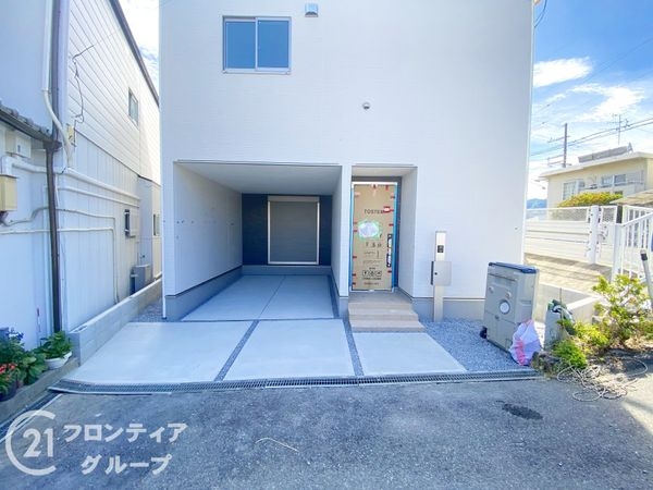 長岡京市滝ノ町１丁目　新築一戸建て　３期　１号棟