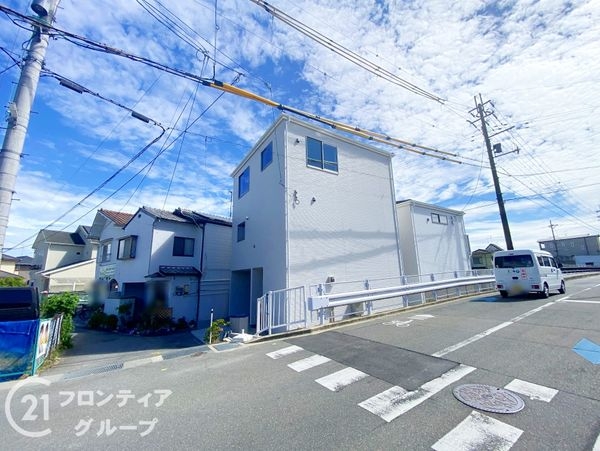 長岡京市滝ノ町１丁目　新築一戸建て　３期　１号棟