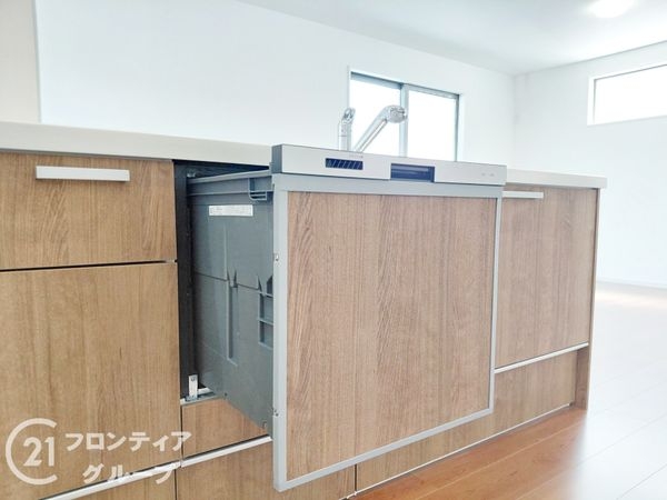 長岡京市滝ノ町１丁目　新築一戸建て　３期　１号棟