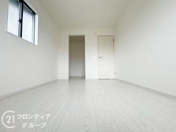 京都市伏見区醍醐南里町　新築一戸建て　１期　１号棟