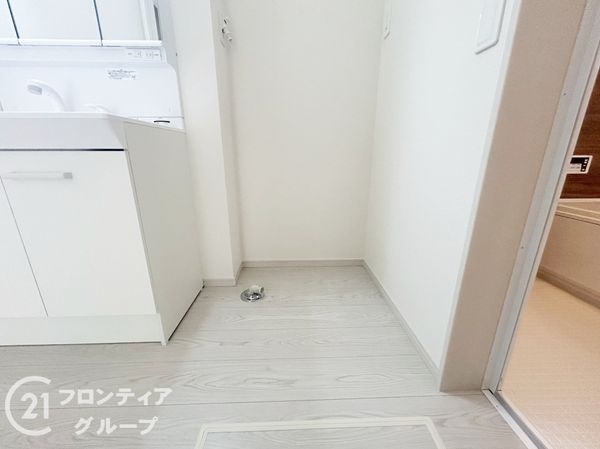 京都市伏見区醍醐南里町　新築一戸建て　１期　１号棟