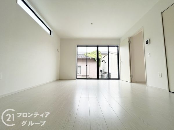 京都市伏見区醍醐南里町　新築一戸建て　１期　１号棟