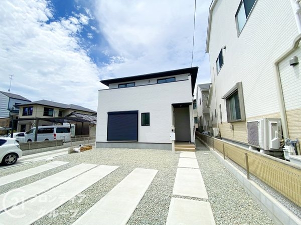 京都市伏見区醍醐南里町　新築一戸建て　１期　２号棟