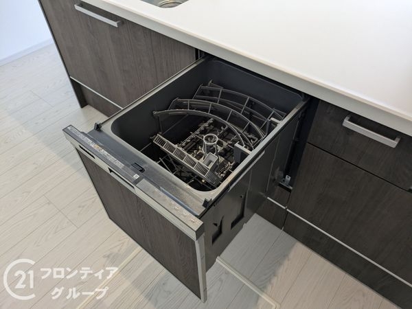 大津市雄琴６丁目　新築一戸建て　４号棟